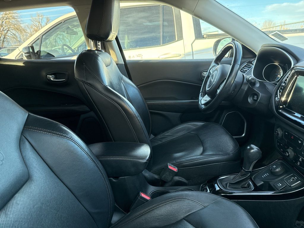 2018 Jeep Compass Limited photo 3