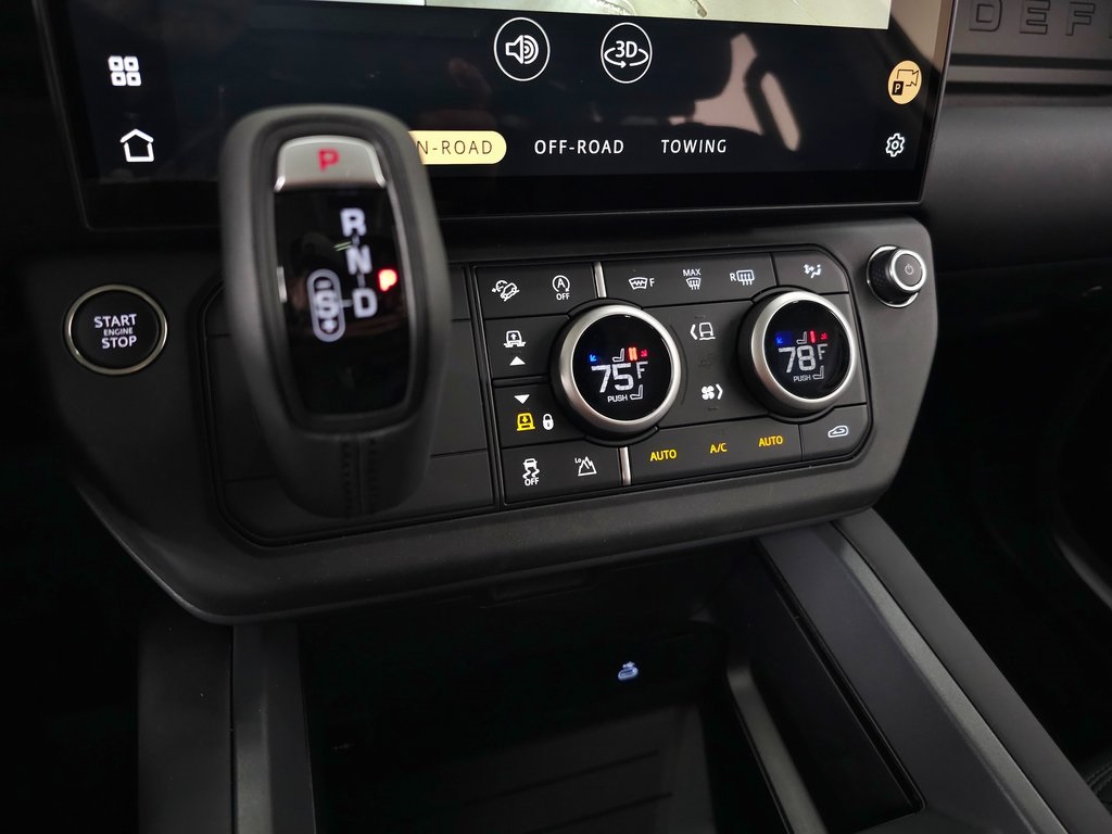 2026 LAND ROVER DEFENDER - Image 24