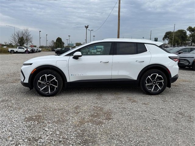 2026 Chevrolet Equinox EV 1LT photo 2