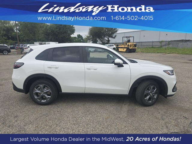 2026 Honda HR-V LX photo 3