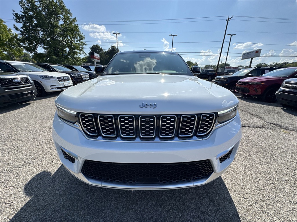 2023 Jeep Grand Cherokee Summit photo 27