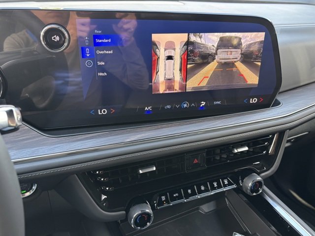 2025 Chevrolet Tahoe LS photo 8