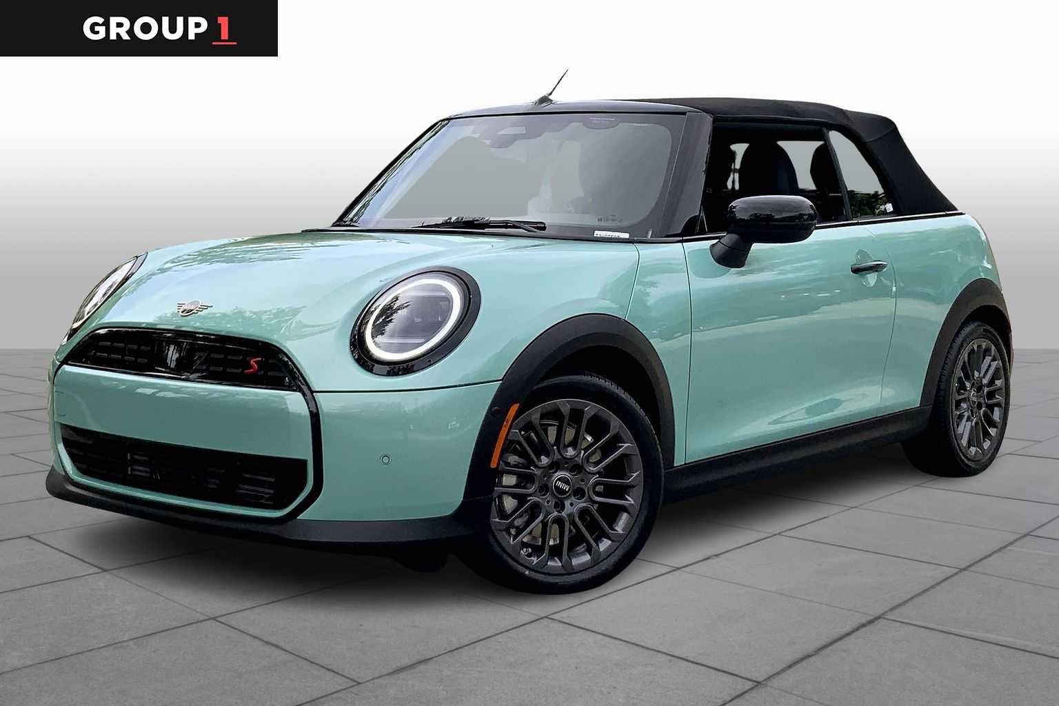 2026 MINI Convertible S's photo