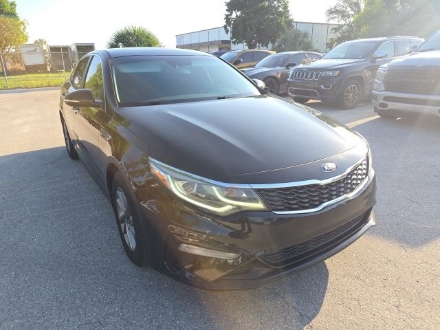 2020 Kia Optima LX photo 6