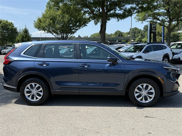 2023 Honda CR-V LX photo 4