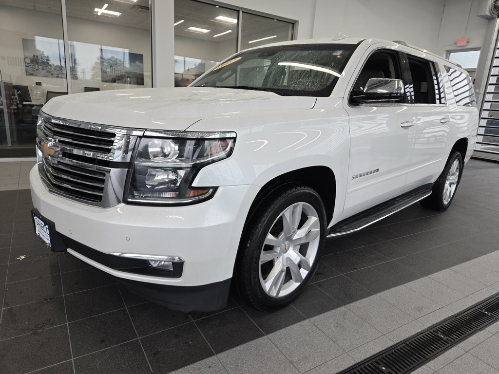 2017 Chevrolet Suburban Premier photo 2