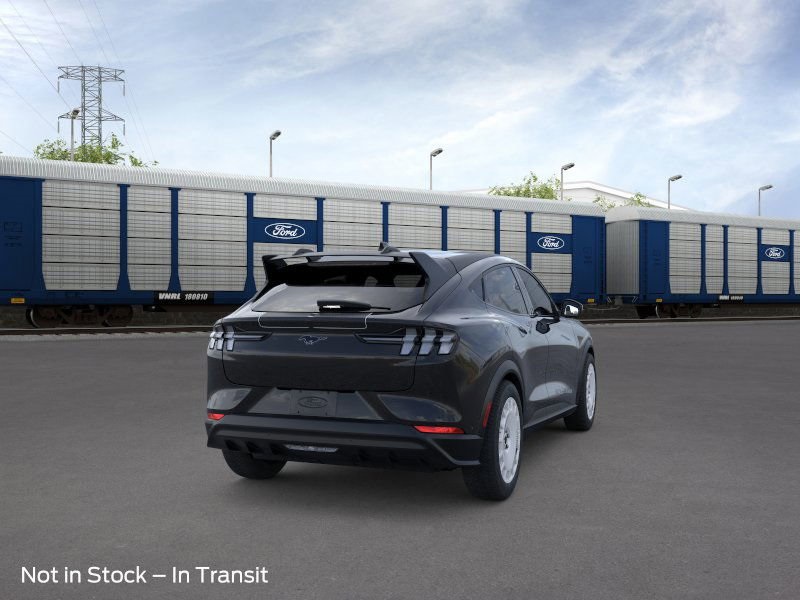 2025 Ford Mustang Mach-E GT photo 4