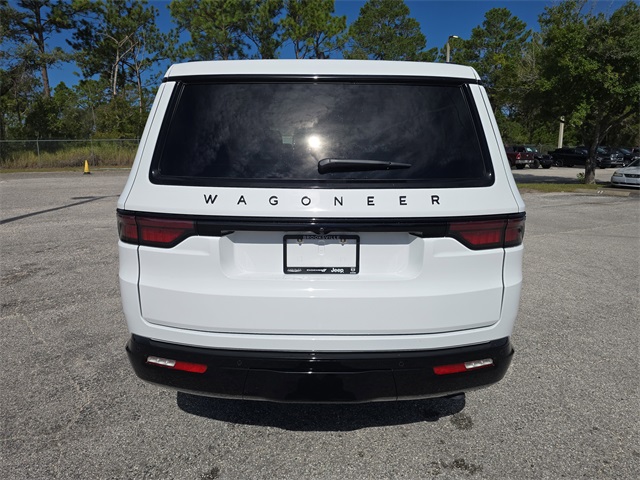 2025 Jeep Wagoneer Series II photo 4