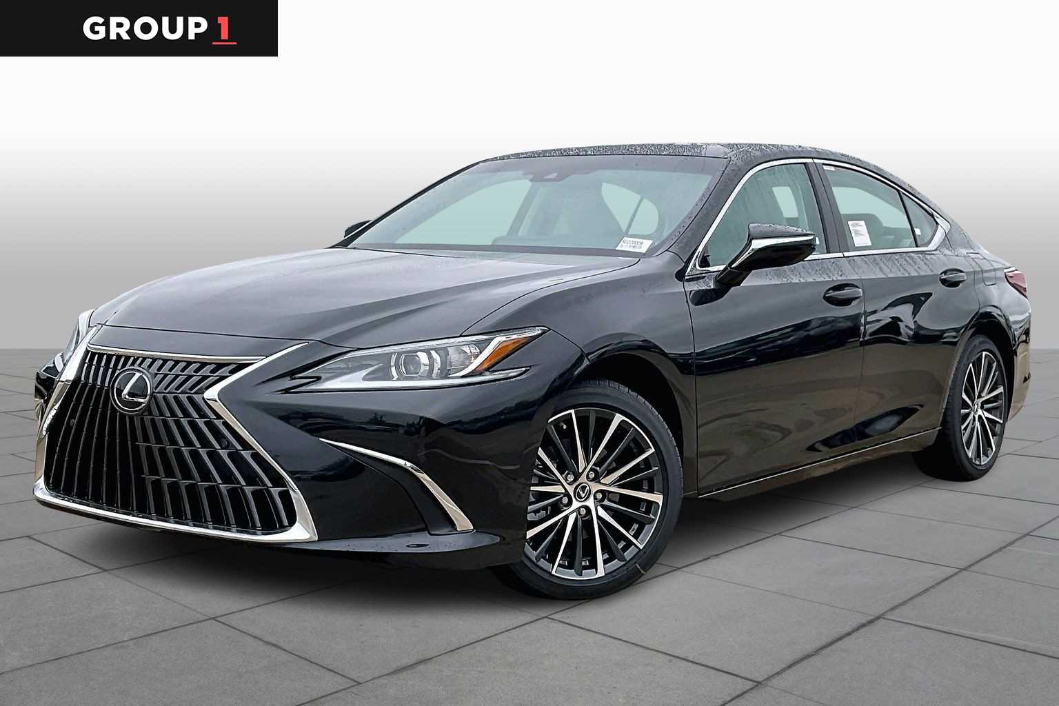 2025 Lexus ES 350's photo