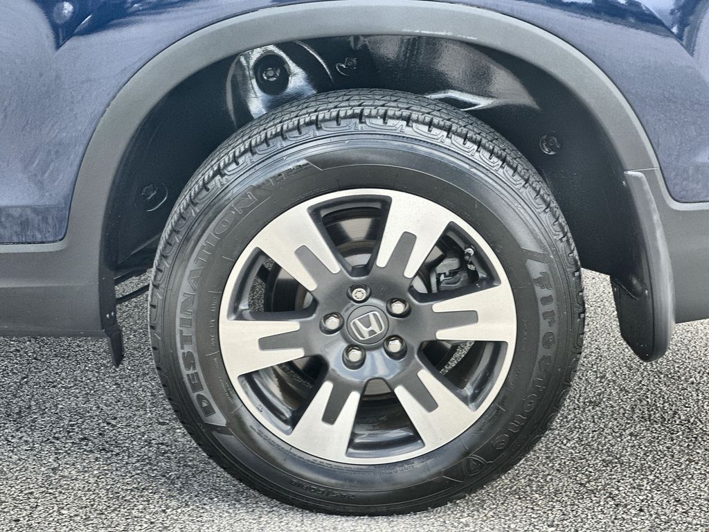 2017 Honda Ridgeline RTL-T photo 30