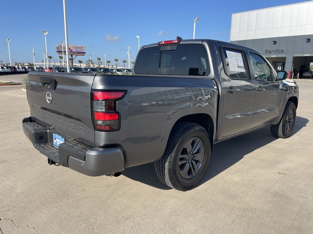 2025 Nissan Frontier SV photo 2