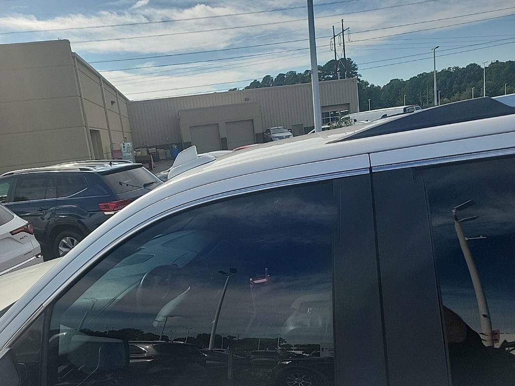 2017 Chevrolet Tahoe Premier photo 16