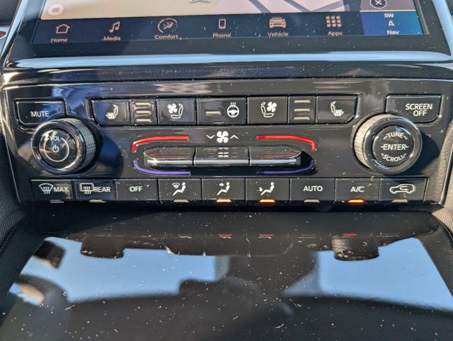 2025 Jeep Grand Cherokee Limited photo 15
