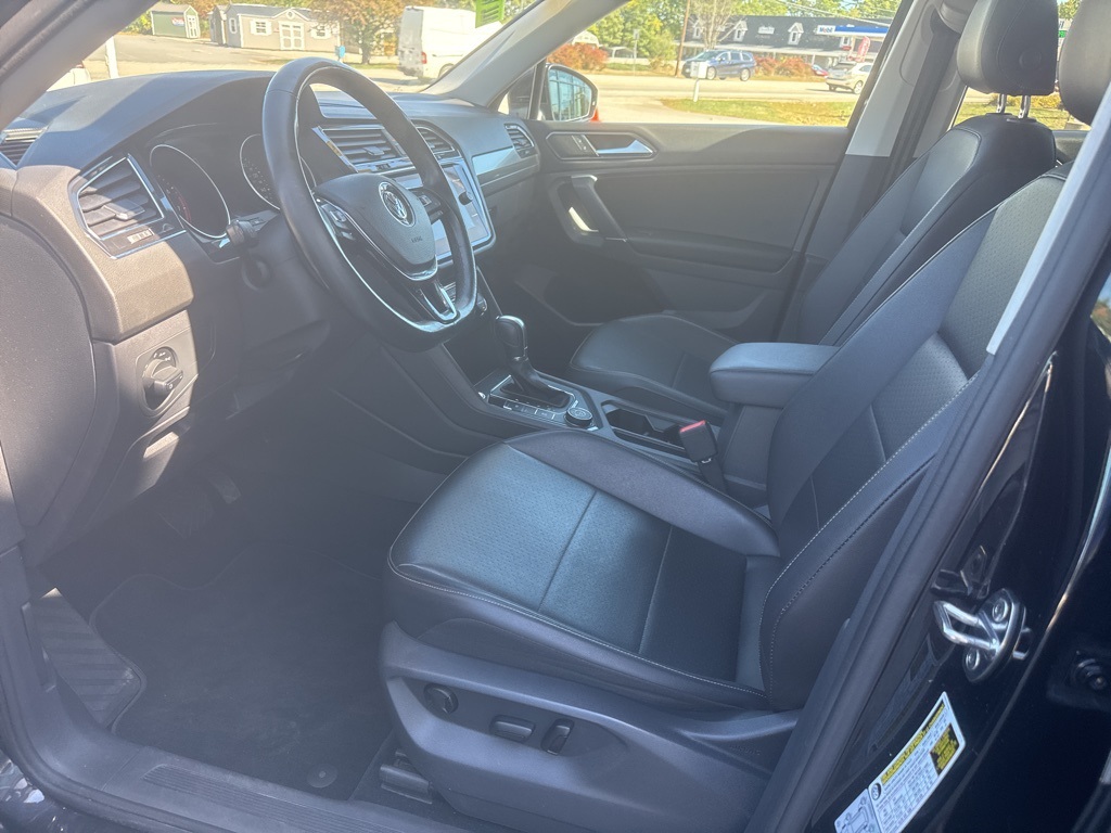 2018 Volkswagen Tiguan SE photo 14