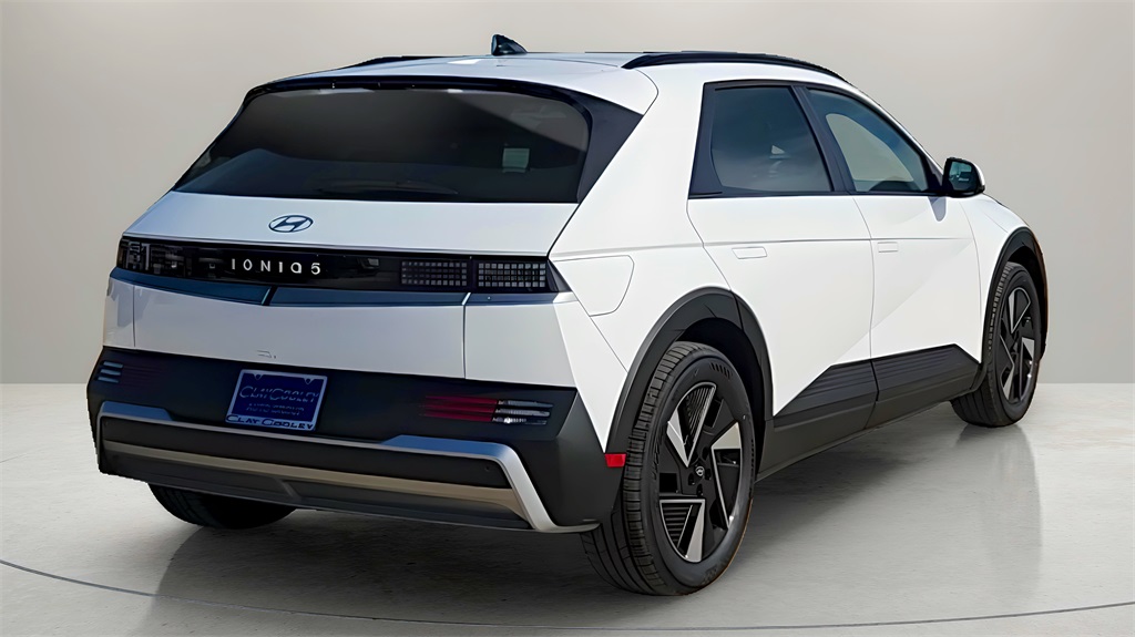 2025 Hyundai Ioniq 5 SE photo 26