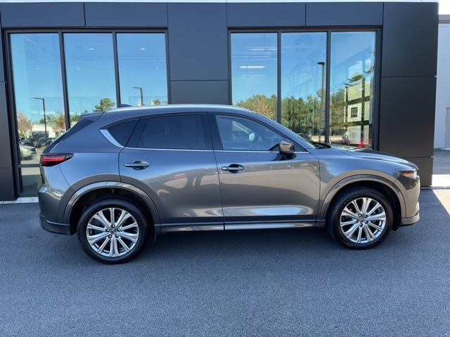 2023 Mazda CX-5 2.5 Turbo Signature photo 3