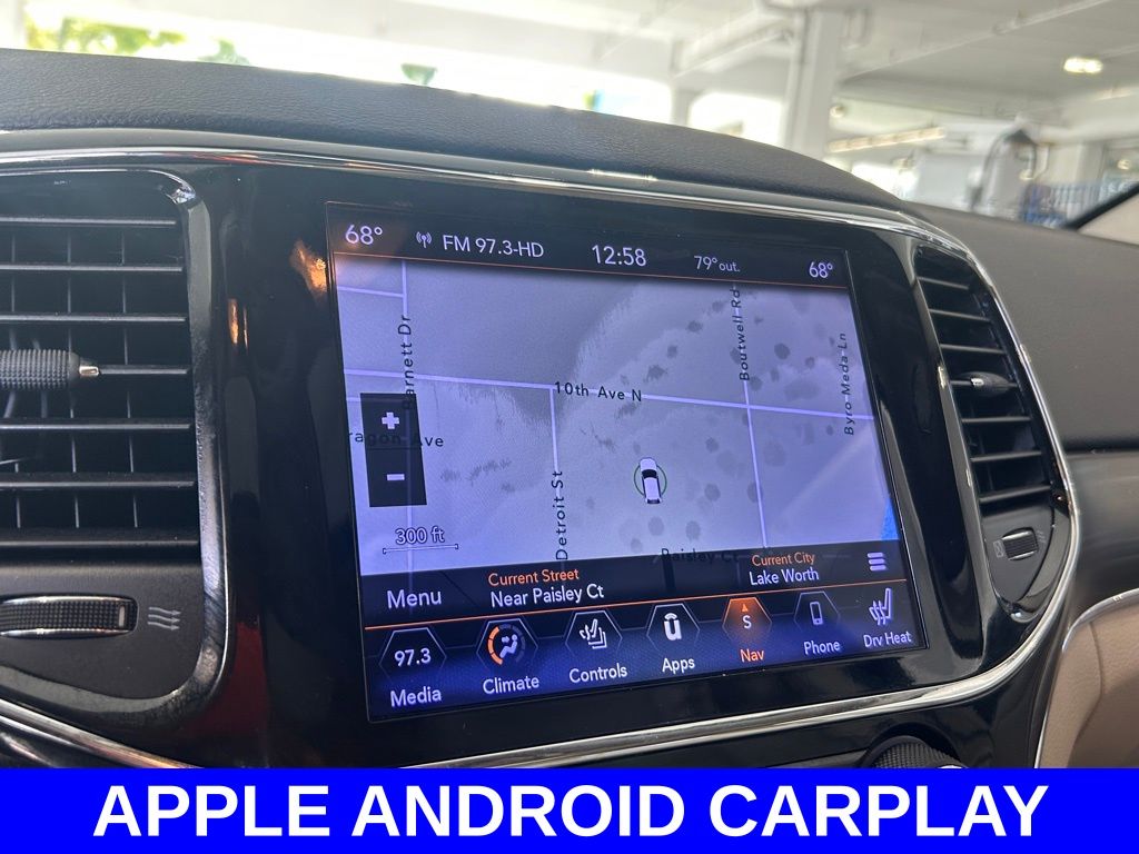 2020 Jeep Grand Cherokee Limited photo 11