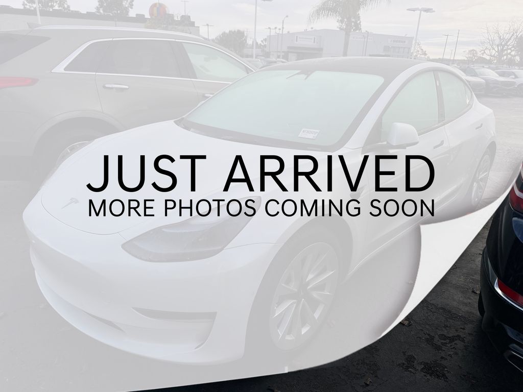 2022 Tesla Model 3 Base's photo