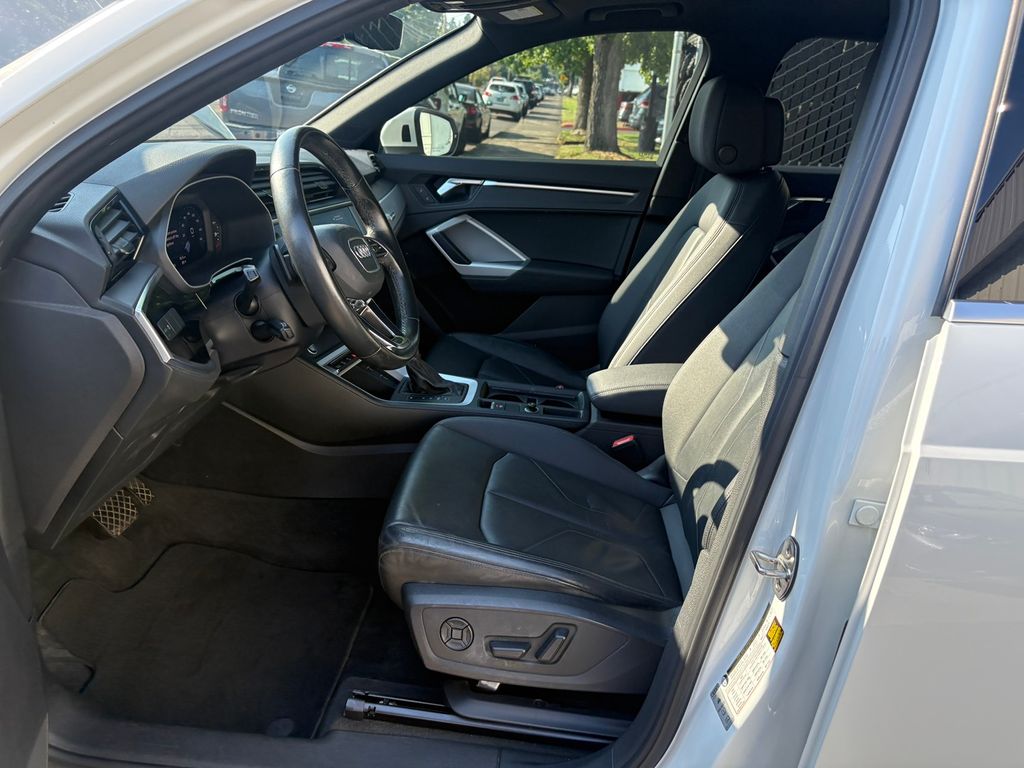 2021 Audi Q3 Premium S line photo 12