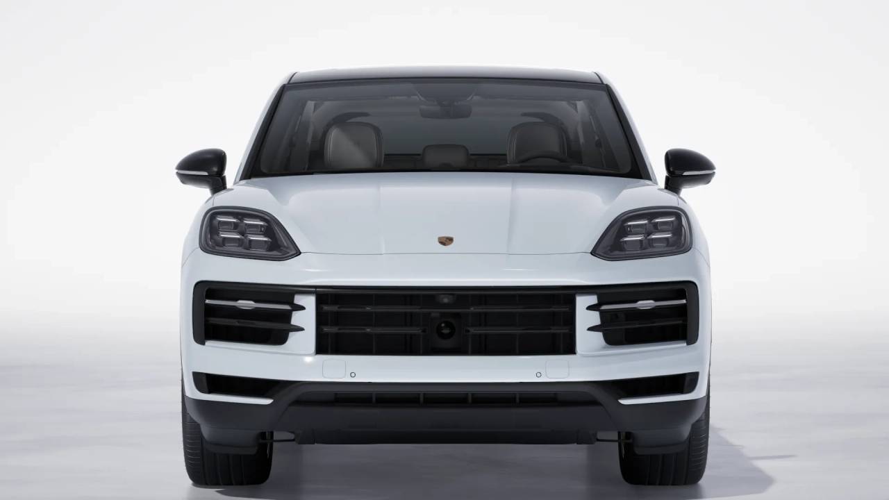 2026 Porsche Cayenne Coupe photo 8
