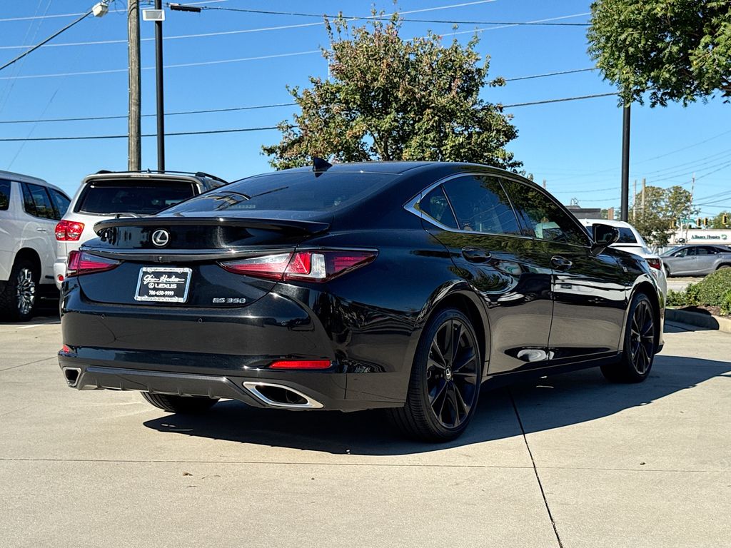 2023 Lexus ES 350 F SPORT photo 4