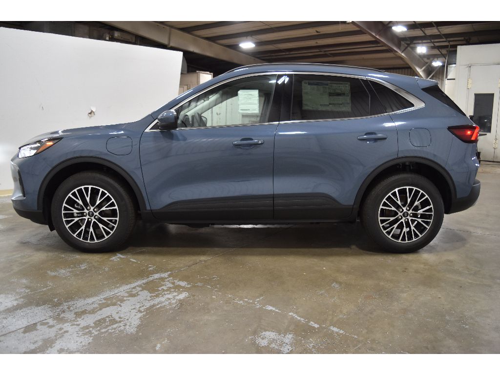 2025 Ford Escape Plug-In Hybrid Base photo 4