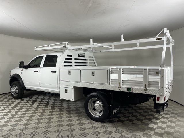 2024 Ram 5500 Tradesman photo 4