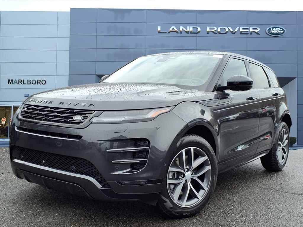 2026 Land Rover Range Rover Evoque Dynamic SE's photo