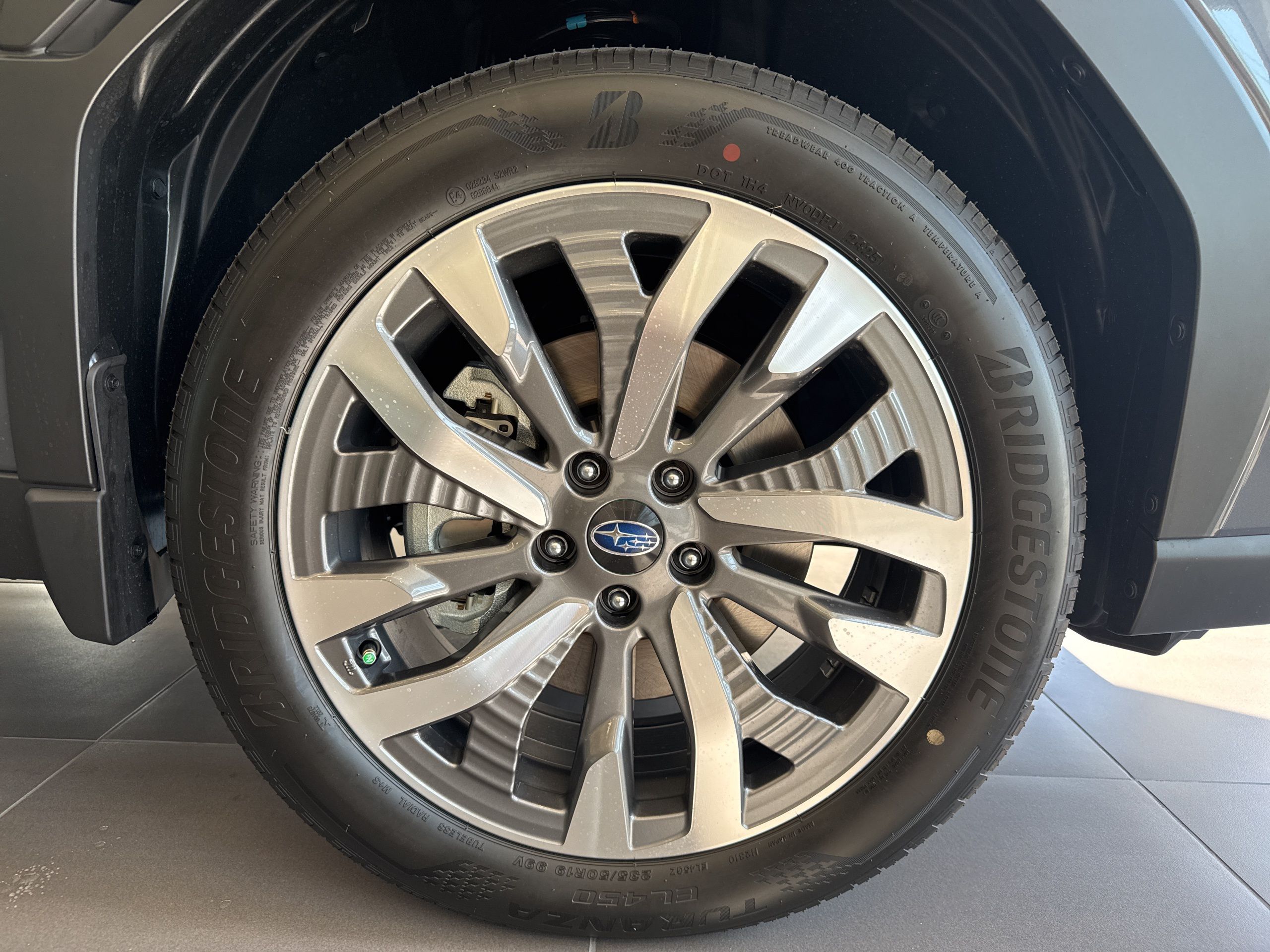 2025 Subaru Forester Touring photo 25