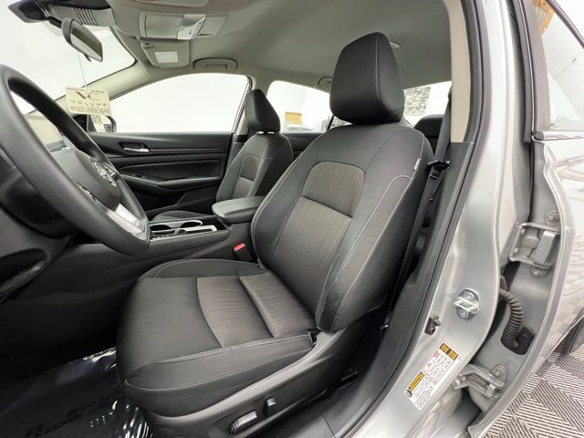 2024 Nissan Altima 2.5 SV photo 20