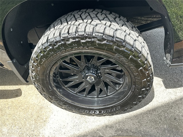 2022 Chevrolet Silverado 1500 LT photo 9