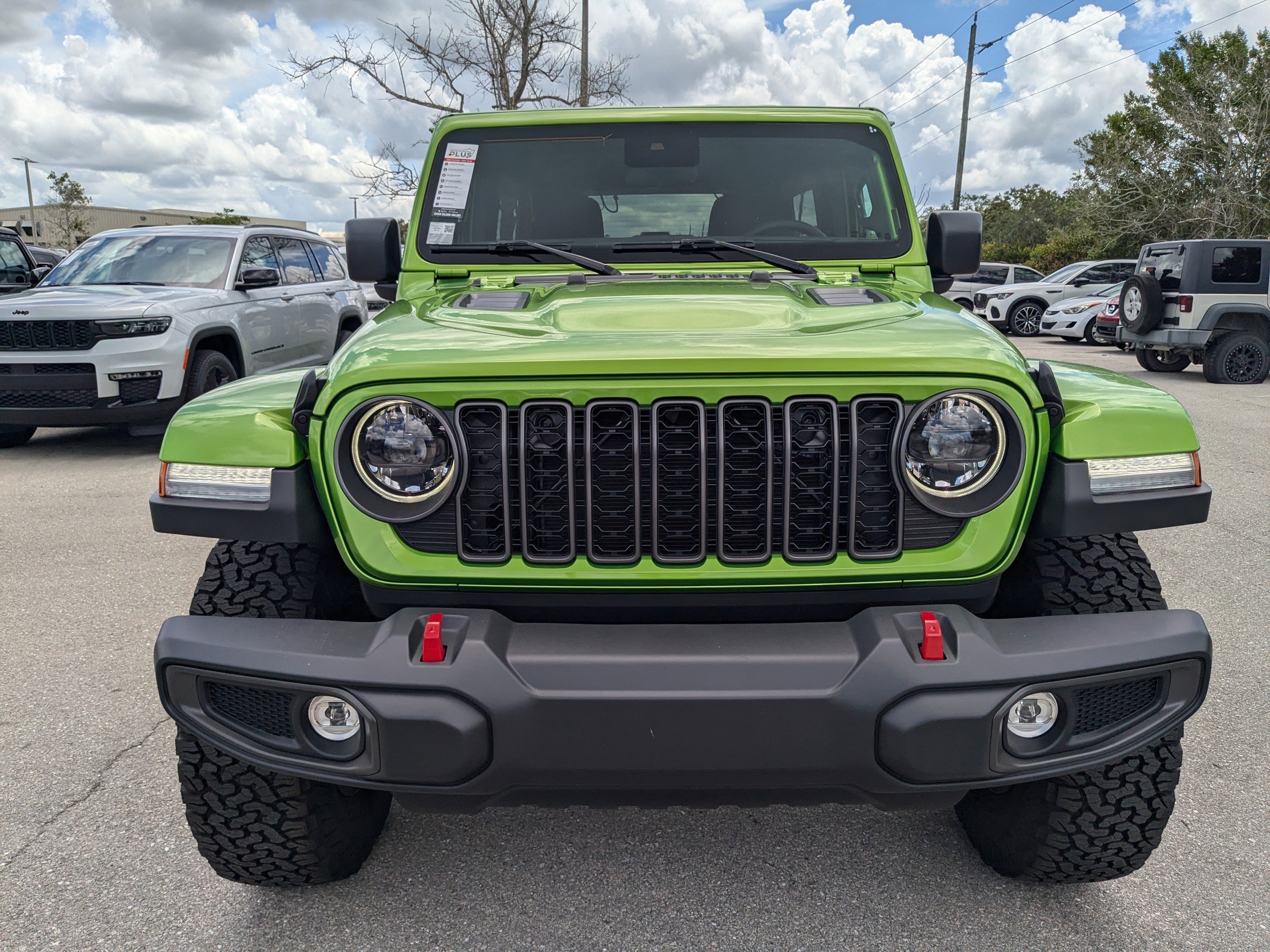 2025 Jeep Wrangler Rubicon photo 3