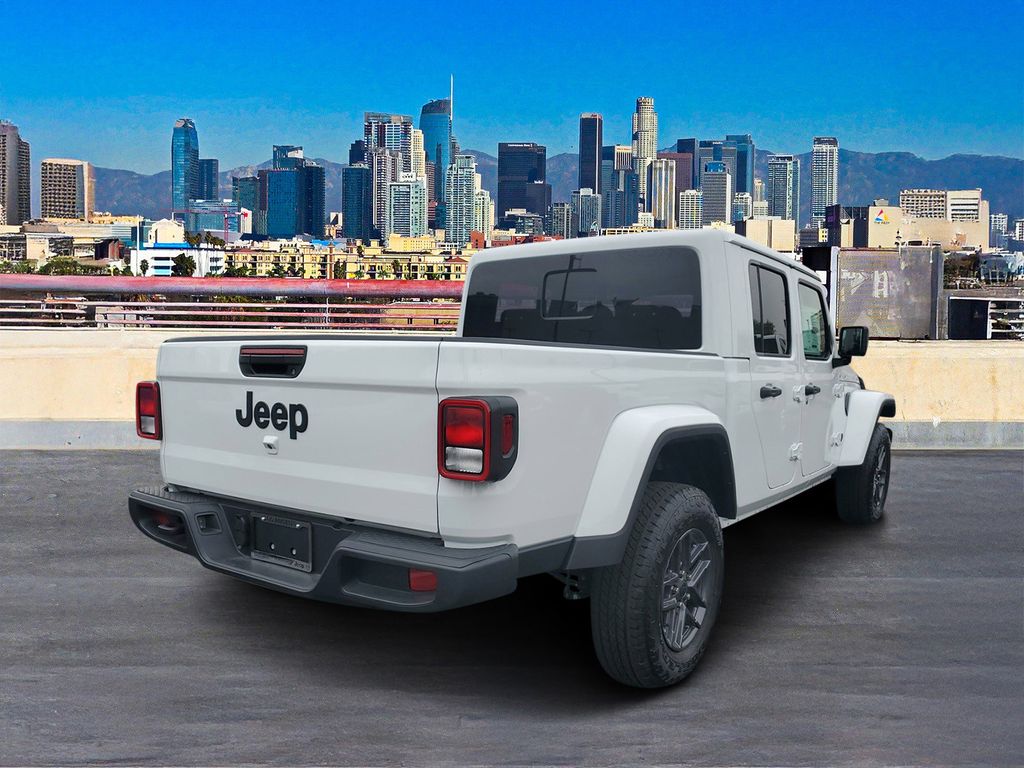 2026 Jeep Gladiator Sport S photo 4