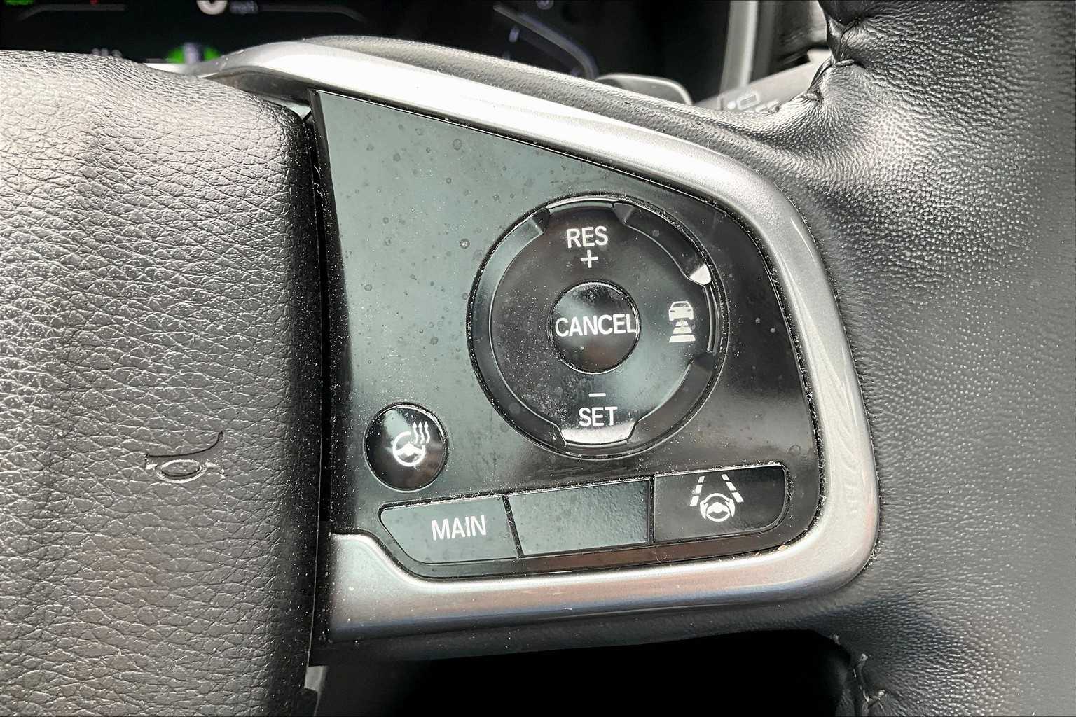 2022 Honda CR-V Hybrid Touring photo 23