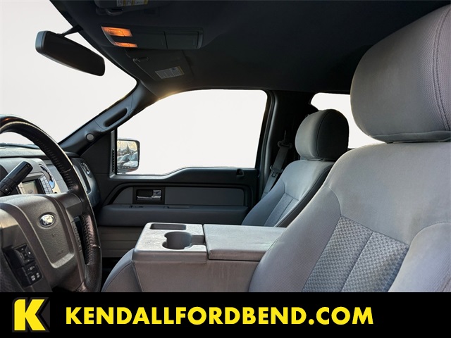 2013 Ford F-150 XLT photo 3