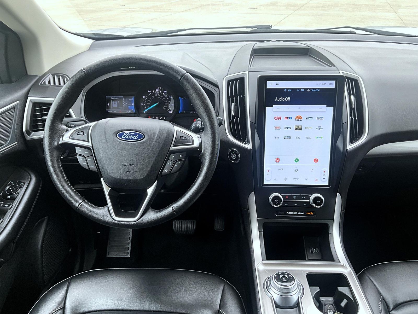 2024 Ford Edge SEL photo 13