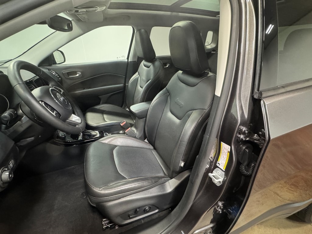 2019 Jeep Compass Limited photo 9