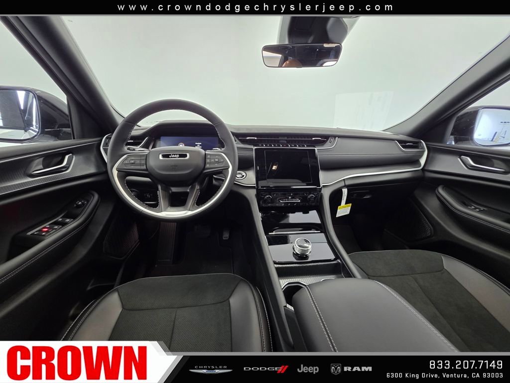 2025 Jeep Grand Cherokee Altitude X photo 11