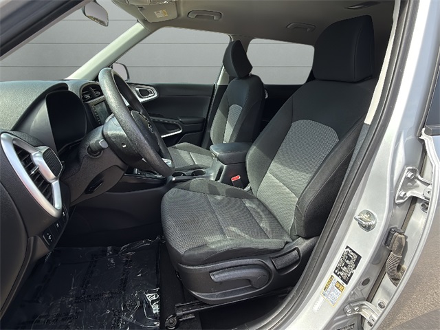 2021 Kia Soul LX photo 9