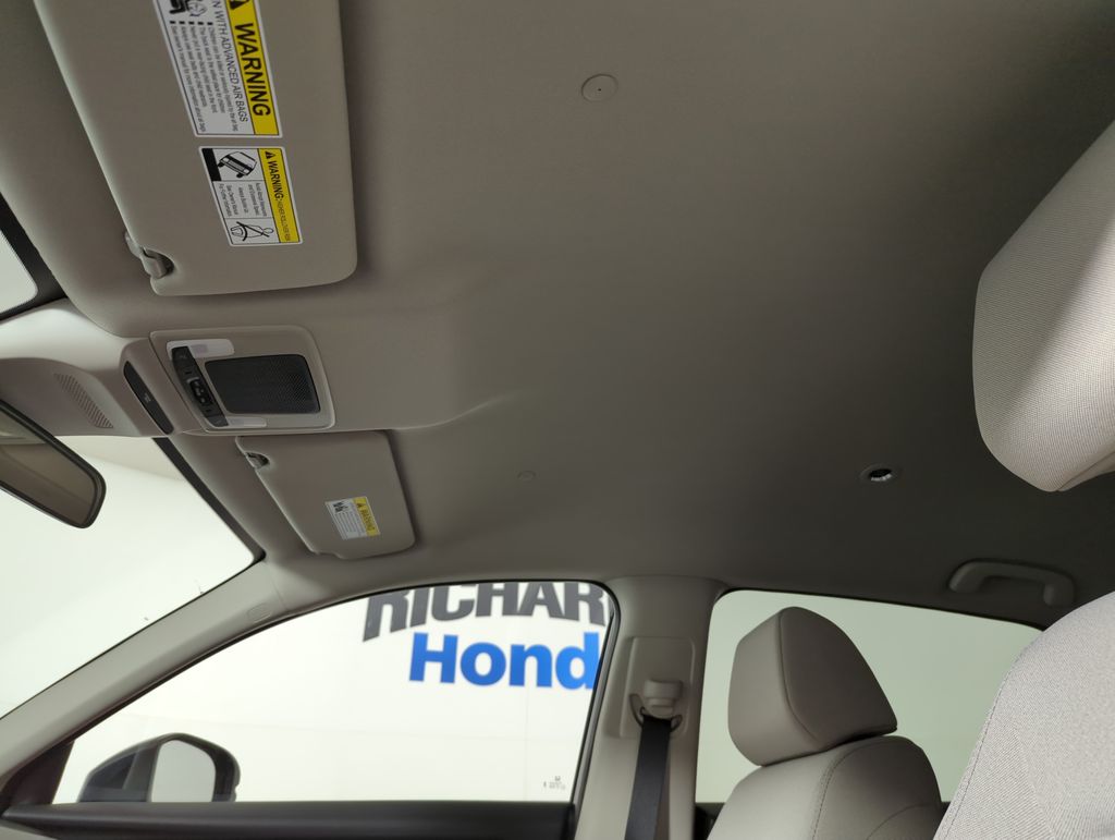 2026 Honda HR-V LX photo 16