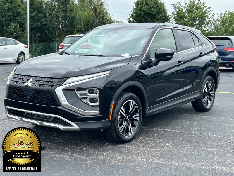 2024 Mitsubishi Eclipse Cross SE photo 4