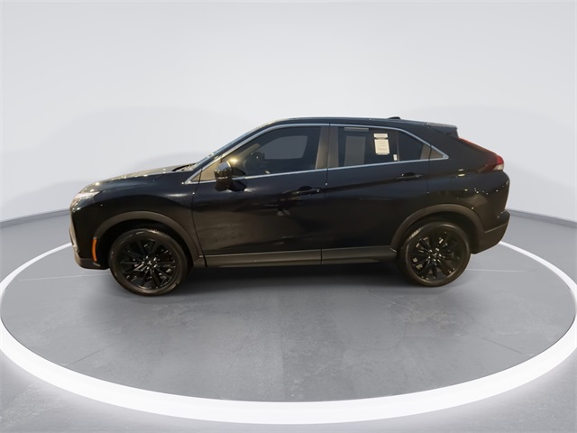 2023 Mitsubishi Eclipse Cross LE photo 4
