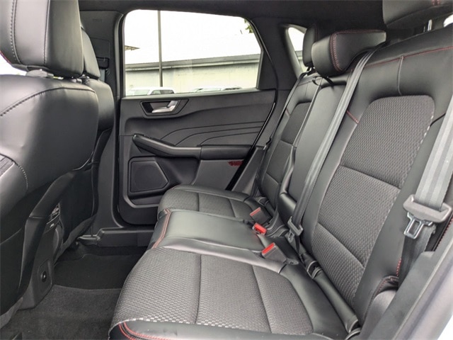 2024 Ford Escape ST-Line Elite photo 14