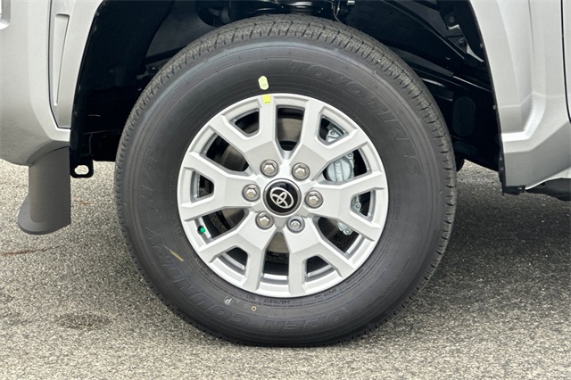 2025 Toyota Tacoma SR5 Double Cab photo 31