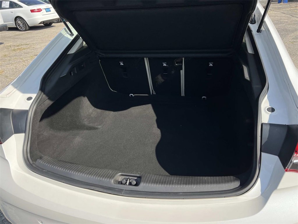 2018 Buick Regal Essence photo 10
