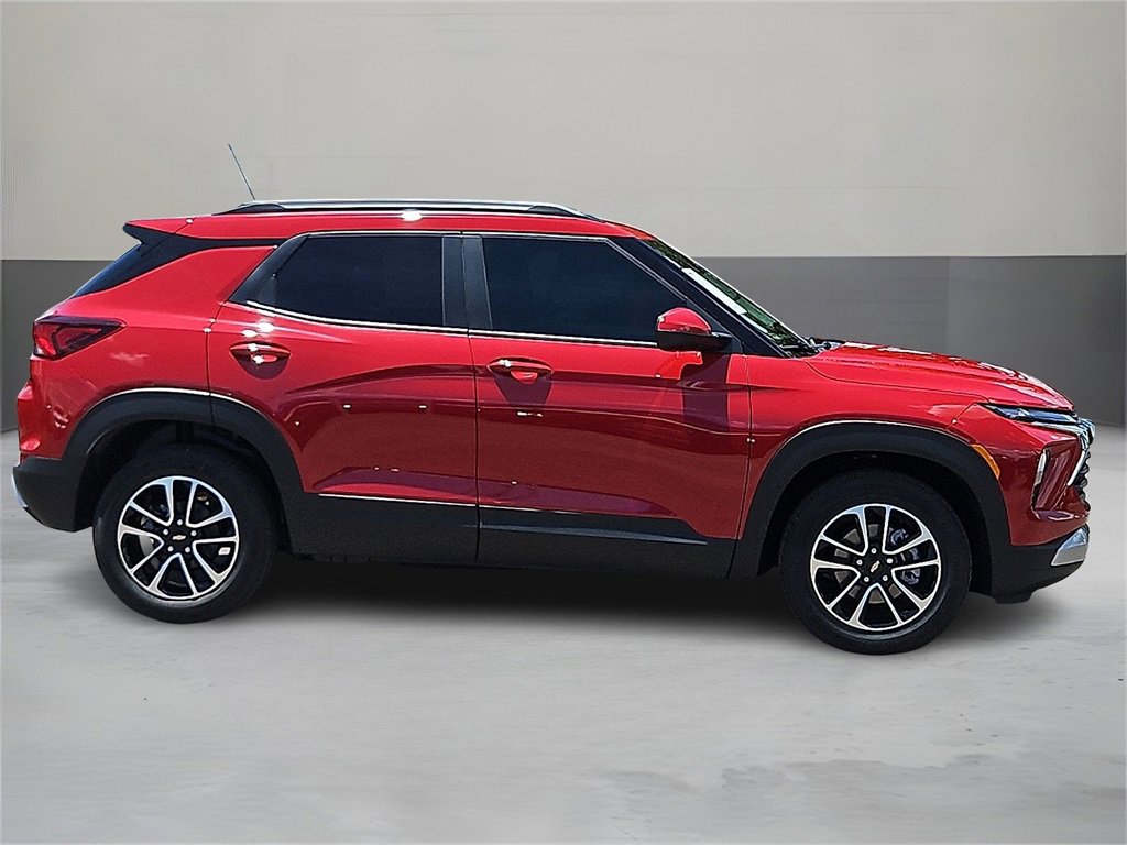 2026 Chevrolet Trailblazer LT photo 5