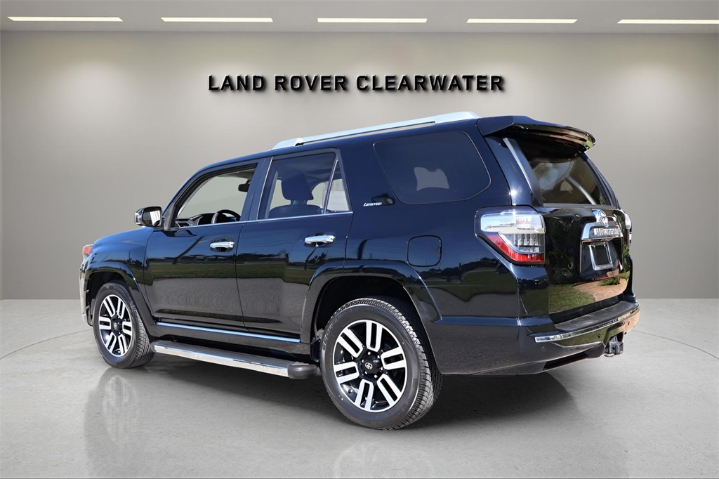 2017 Toyota 4Runner Limited photo 3