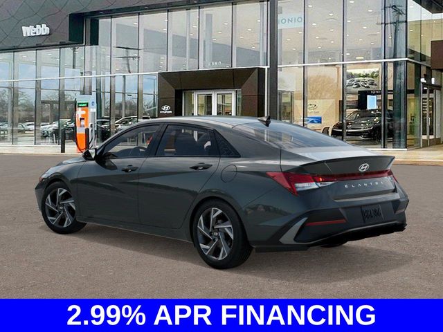 2025 Hyundai Elantra SEL Sport photo 4