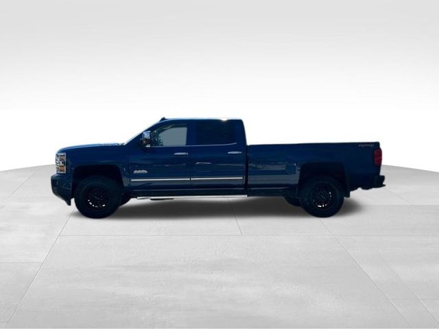 2015 Chevrolet Silverado 3500HD High Country photo 4
