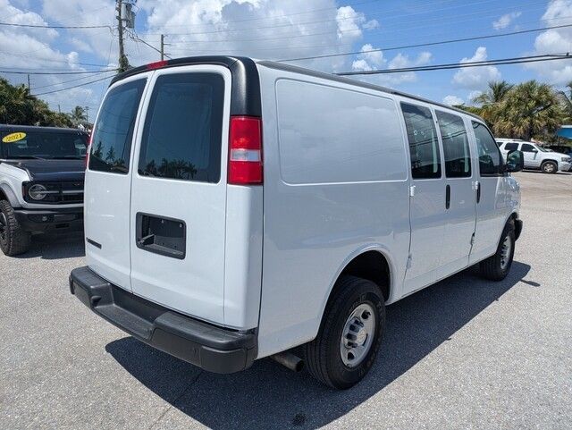 2021 Chevrolet Express 2500 Cargo photo 6